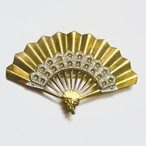 Vintage 1940’s Figural Brass Rhinestone Hand Fan Brooch